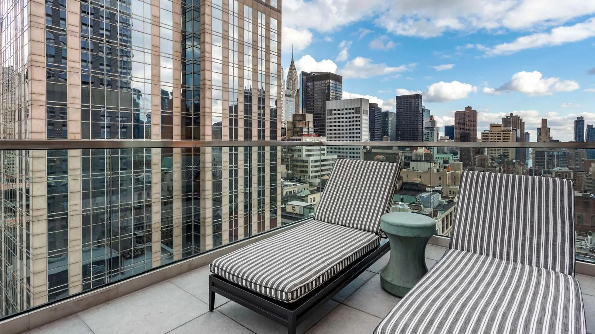 Hotel The Draper New York, Tapestry Collection By Hilton États-Unis